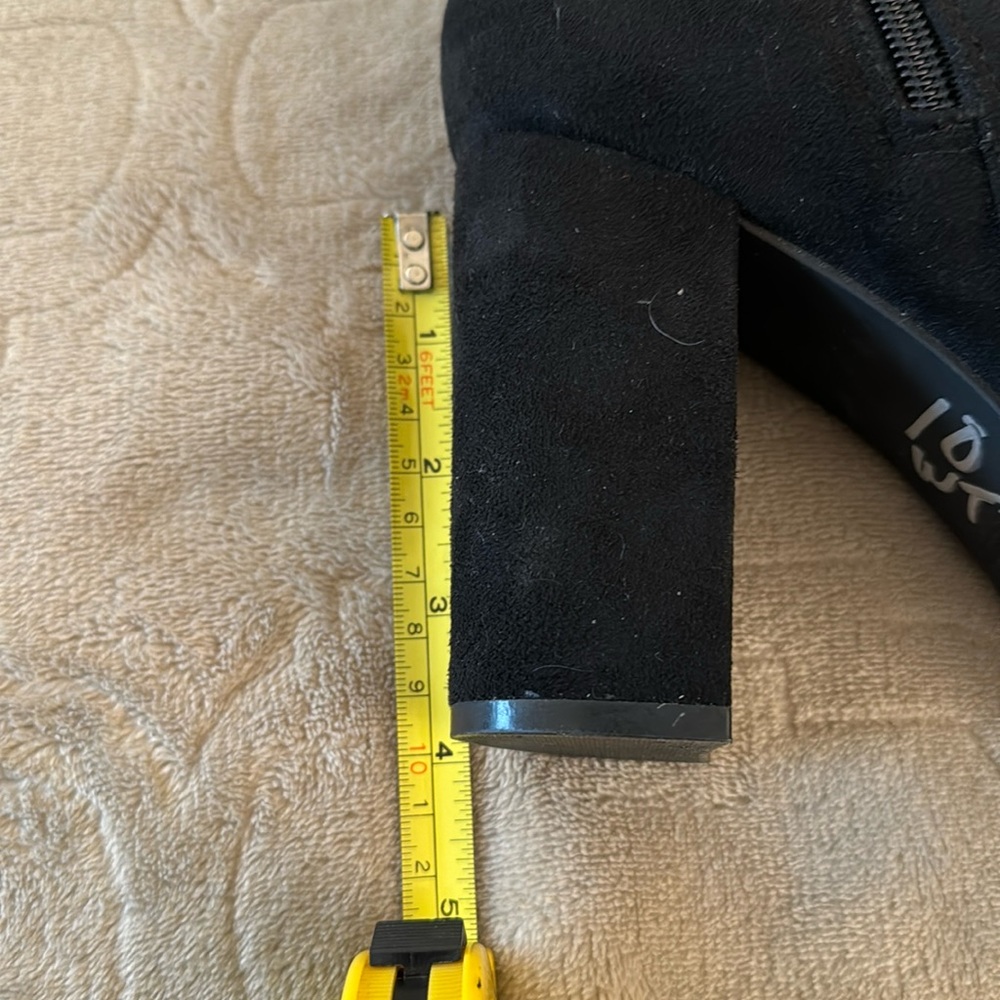 EUC Zigi Soho Tall Black Boots - Size 7 1/2 - Picture 10 of 16